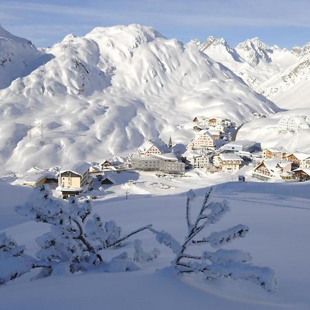 Hospiz Alm Residenzen Hotel Sankt Christoph Am Arlberg Exterior photo